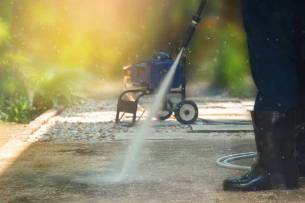 Best Fence Cleaning and Maintenance in Spring Valley, WI